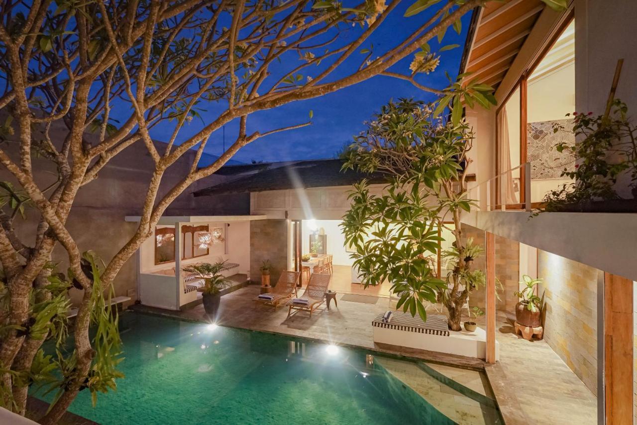 Bias Villa Seminyak Luaran gambar